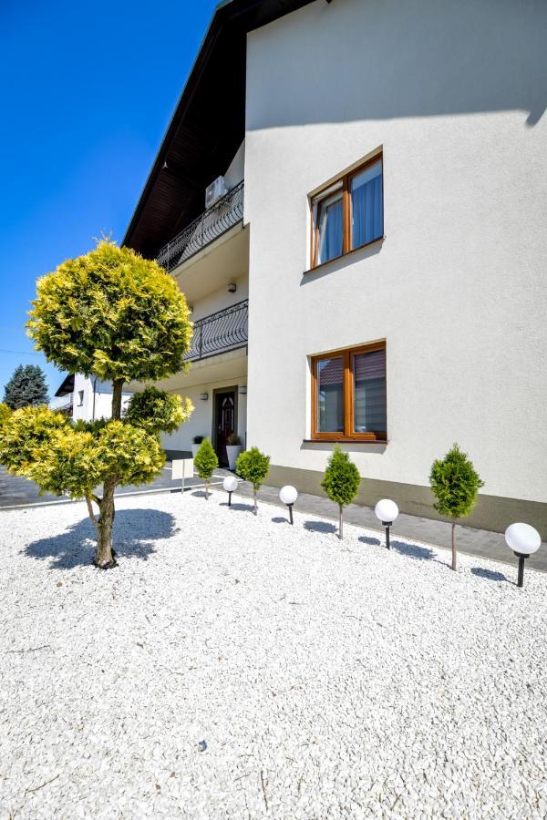 Apartamenty Majka Zator Exterior photo